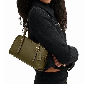 Coach Olive Leather Shoulder Bag